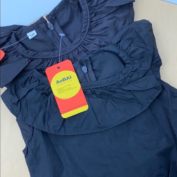 Black ruffle neck zip back romper onesie - Picture 3 of 3